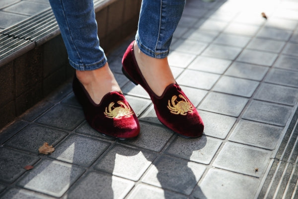 Gold Crab Burgundy